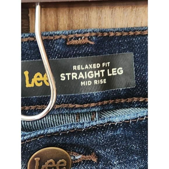 Lee womens mid rise jeans relaxed fit straight leg size 18 medium - Picture 7 of 7